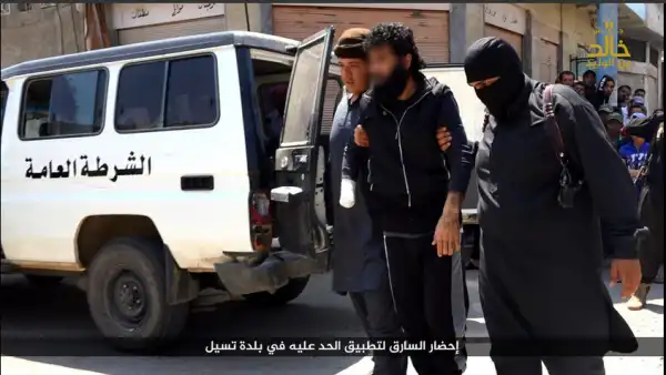 ISIS Militants Chop Off Leg Of Notorious Thief After Previously Cutting Off His Hand. Graphic Photos